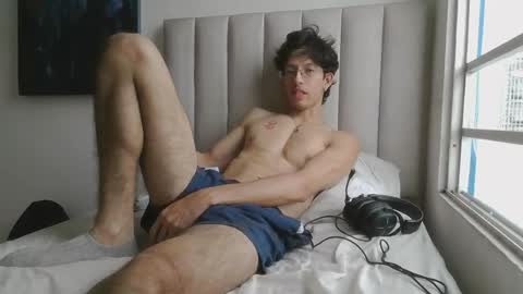 Manuel online show from June 2026 08:03:01 PM