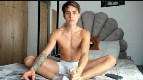 manucute 23  online show from April 2026 02:33:01 PM