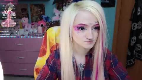 Manuela online show from March 2026 01:03:02 PM