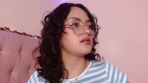 Snapshot of manumeow_ chatting on January 2025 11:37:02 PM Manu online show from January 2025 11:37:02 PM