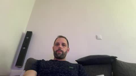 Snapshot of manynaaamess chatting on October 2025 10:27:02 AM manynaaamess online show from October 2025 10:27:02 AM