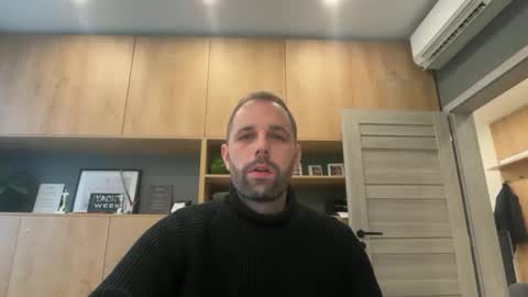 Snapshot of manynaaamess chatting on November 2025 06:58:02 AM manynaaamess online show from November 2025 06:58:02 AM