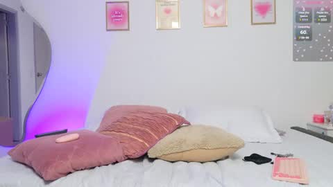     online show from February 2025 03:23:01 AM