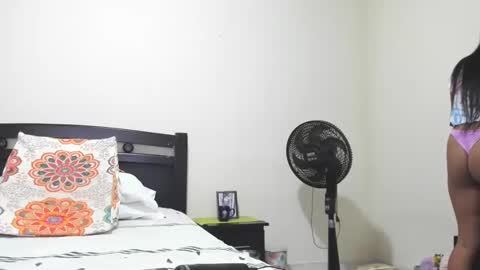 Mara online show from March 2025 02:00:01 PM