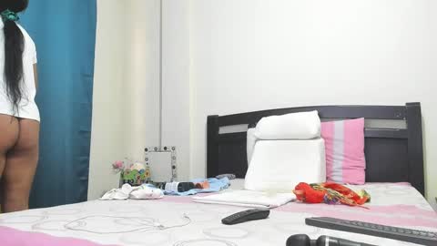 Mara online show from October 2025 02:58:02 PM