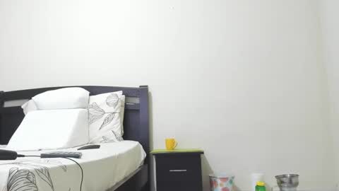 Mara online show from October 2025 02:39:02 PM