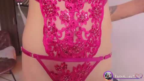 Mara Independent Model online show from July 2026 06:20:01 PM