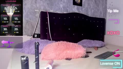 Mara online show from February 2025 07:31:02 PM