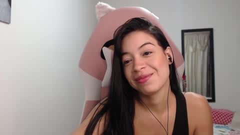 Snapshot of maraa_09 chatting on December 2024 01:58:02 AM Marcela independent online show from December 2024 01:58:02 AM