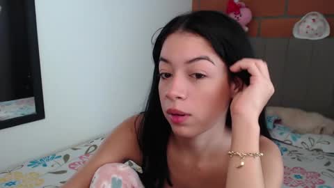 Snapshot of maraa_09 chatting on December 2024 07:40:01 PM Marcela independent online show from December 2024 07:40:01 PM