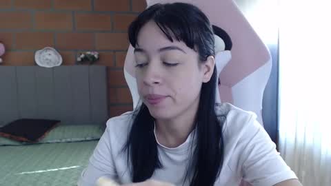 Snapshot of maraa_09 chatting on January 2025 10:01:01 PM Marcela independent online show from January 2025 10:01:01 PM