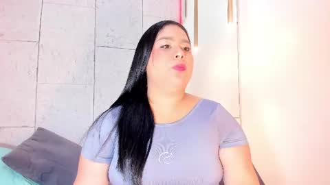 maralinette22 online show from July 2026 10:35:02 AM
