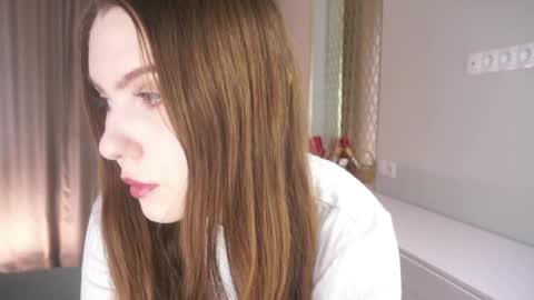 Sofia online show from May 2026 06:43:02 AM