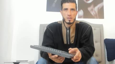 Snapshot of marc_ruffalo chatting on February 2026 08:16:02 PM Marc Ruffalo online show from February 2026 08:16:02 PM