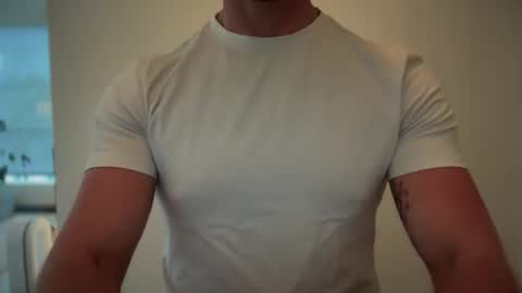 marcb212 online show from April 2026 01:08:02 PM