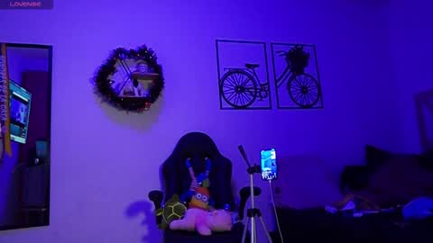 MARCE AND ..... online show from October 2025 11:49:02 PM