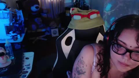 marcela2101s online show from June 2026 07:33:01 PM