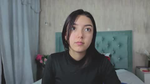 Marcela online show from September 2025 07:47:01 PM