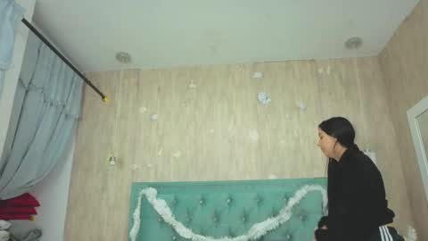 Marcela online show from November 2025 08:33:02 PM