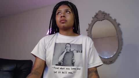 Snapshot of marceline_abadeer00 chatting on December 2024 09:57:01 PM Michell Dayan online show from December 2024 09:57:01 PM