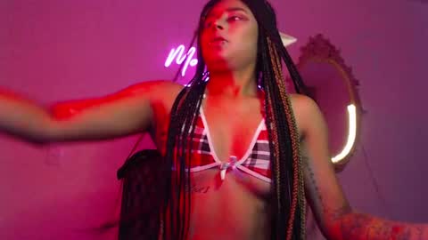 Snapshot of marceline_abadeer00 chatting on January 2025 09:41:01 PM Michell Dayan online show from January 2025 09:41:01 PM