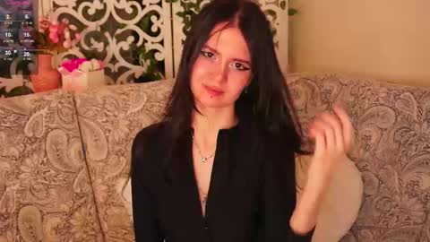 Marcelline online show from February 2026 03:27:01 AM