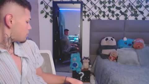 marcelo_m1lk online show from September 2025 12:29:01 PM