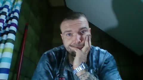 marcher1234 online show from April 2026 05:22:02 PM