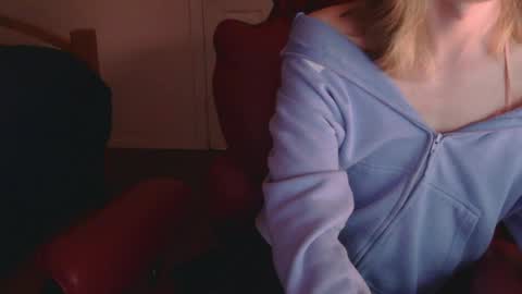 Snapshot of marciedoe chatting on April 2026 06:57:01 AM Marcie Doe online show from April 2026 06:57:01 AM