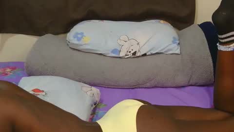 marclyne_cy online show from February 2026 08:42:02 PM