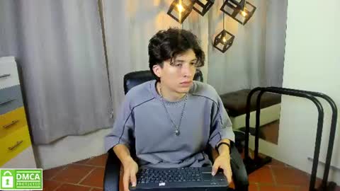 marcoviolet online show from July 2026 08:06:02 PM