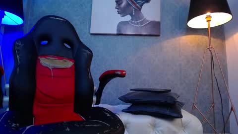 Snapshot of marcus_hanks chatting on January 2025 12:00:01 AM Marcus Hanks online show from January 2025 12:00:01 AM