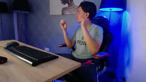 Snapshot of marcus_hanks chatting on February 2025 05:01:01 AM Marcus Hanks online show from February 2025 05:01:01 AM