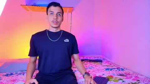 Snapshot of marcus_hanks chatting on November 2025 05:07:02 AM Marcus Hanks online show from November 2025 05:07:02 AM