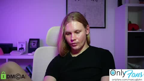 Snapshot of marcusjlahn chatting on October 2025 01:13:02 AM marcusjlahn online show from October 2025 01:13:02 AM