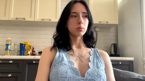 Isabella online show from July 2026 02:03:02 PM