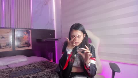 Snapshot of mardybum_ chatting on January 2025 06:52:01 PM Maria online show from January 2025 06:52:01 PM