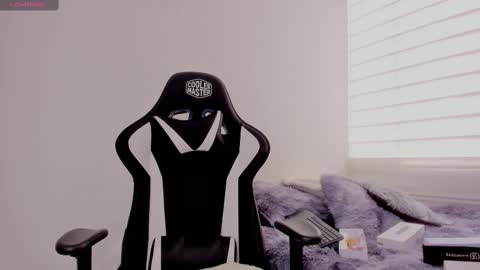 Snapshot of mardybum_ chatting on March 2025 08:20:02 PM Maria online show from March 2025 08:20:02 PM