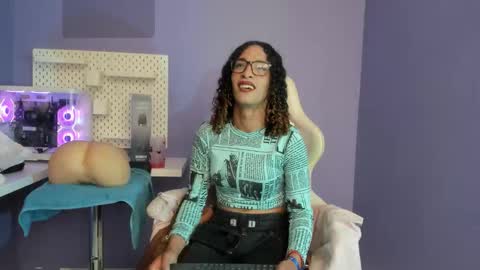 marfilastrom online show from September 2025 07:13:02 PM