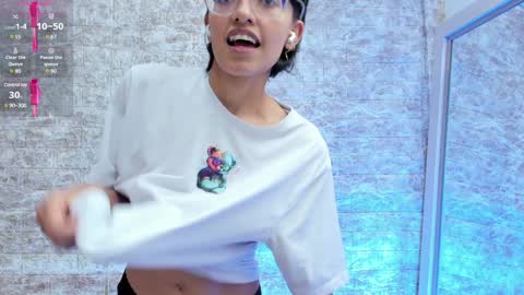 Snapshot of marge_lasander chatting on December 2024 04:45:01 AM Aitana online show from December 2024 04:45:01 AM