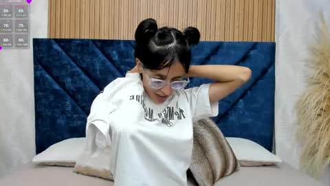 Snapshot of marge_lasander chatting on February 2025 01:33:01 AM Aitana online show from February 2025 01:33:01 AM