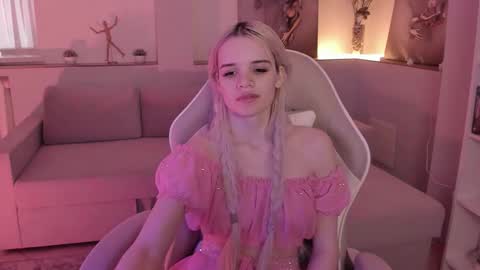 Snapshot of margo_terch chatting on January 2026 08:52:01 AM margo terch online show from January 2026 08:52:01 AM