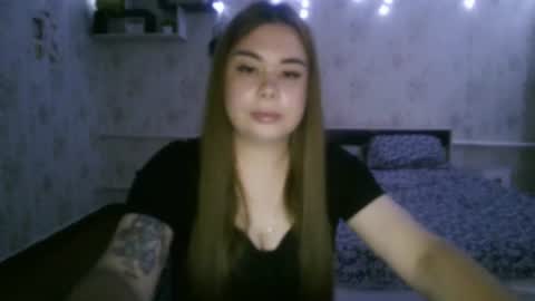 margoshine_ online show from July 2026 06:14:02 PM