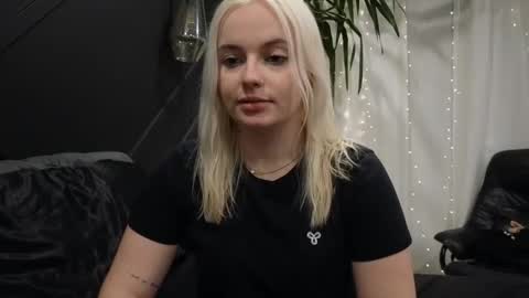 margot_robbie7 online show from March 2025 04:41:02 AM