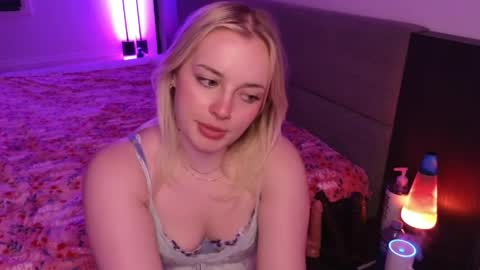 margot_robbie7 online show from June 2026 01:00:01 AM