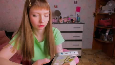 Margot  my wishlist in profile . online show from April 2026 03:02:01 AM