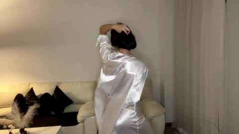 Snapshot of margotdeville chatting on September 2025 08:54:01 PM Margot online show from September 2025 08:54:01 PM