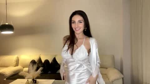 Snapshot of margotdeville chatting on November 2025 11:07:02 PM Margot online show from November 2025 11:07:02 PM