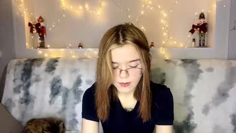 Lina online show from February 2026 09:08:01 PM