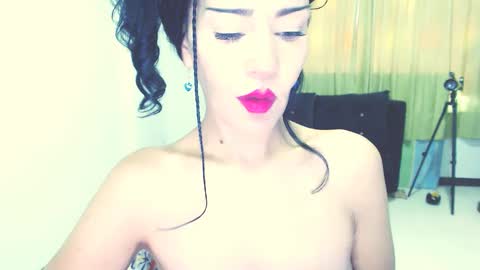 Snapshot of mari4you69 chatting on March 2025 12:33:02 PM mari4you69 online show from March 2025 12:33:02 PM